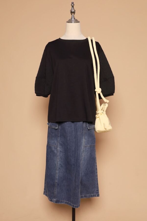 PO - Yuan Embossed Sleeves Top in Black