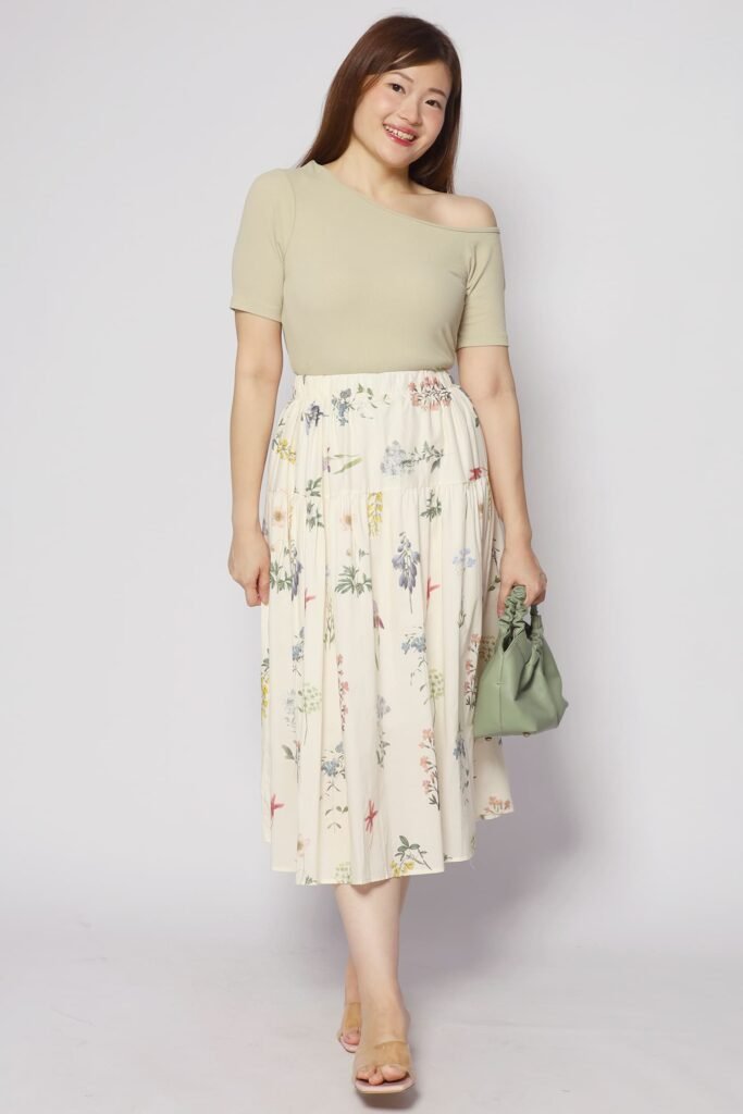 Zann Floral Skirt in Cream