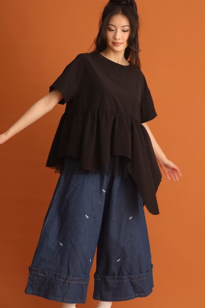 CHOSEN - Haelin Asymmetrical Top in Black